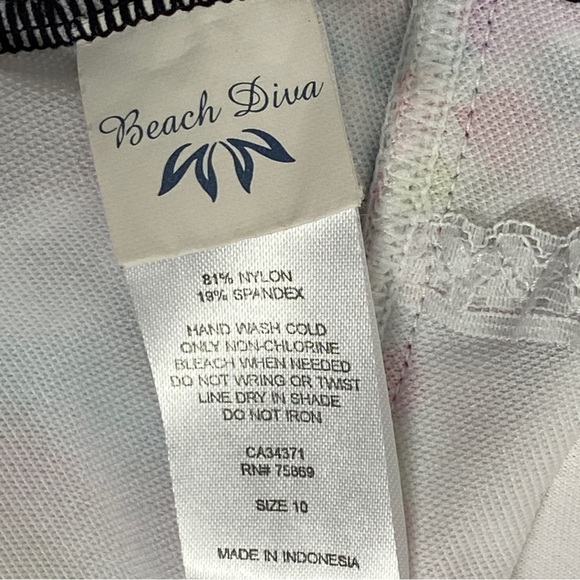 Beach Diva One Piece Swimsuit Size 10 Padded Cups Ruched Sides - Picture 8 of 13